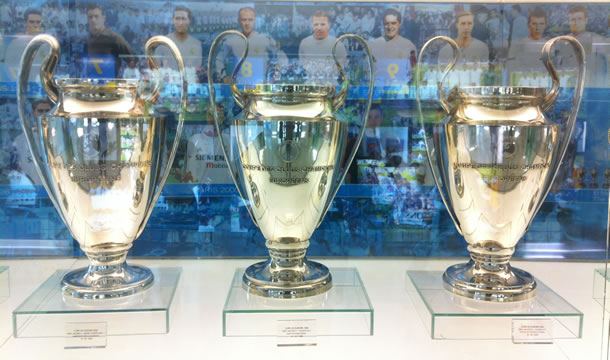 3 des 10 coupes d'Europe des Clubs Champions du Real Madrid